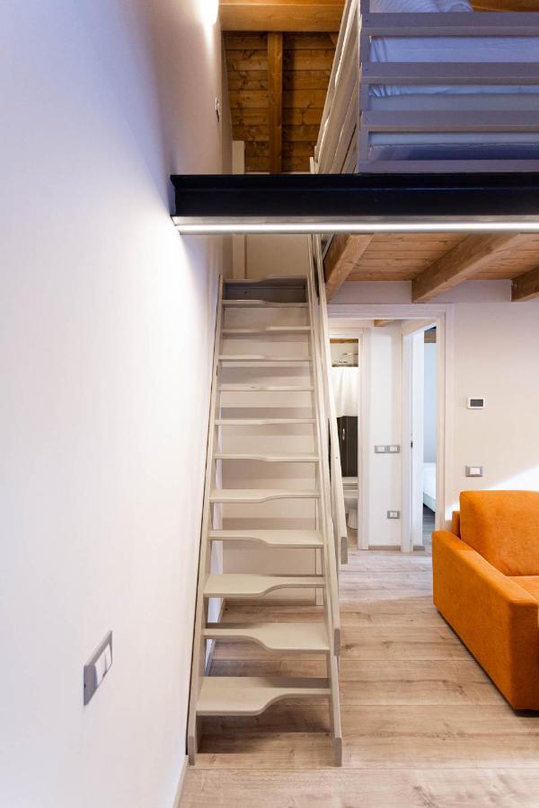 Residence Villa Brioschi Априка Екстериор снимка