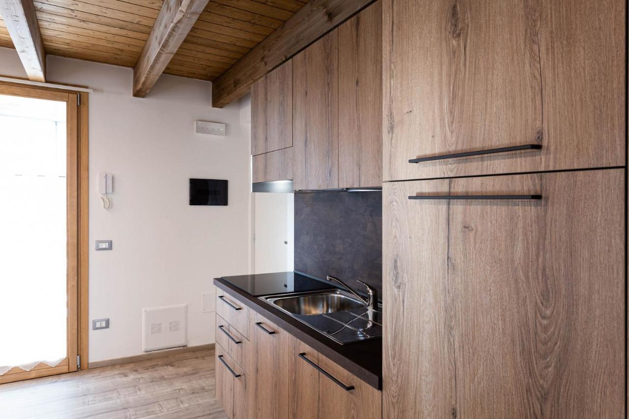 Residence Villa Brioschi Априка Екстериор снимка
